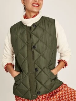 Radley Green Showerproof Diamond Quilted Gilet With Buttons -Elite Fashion Shop 370 615s3