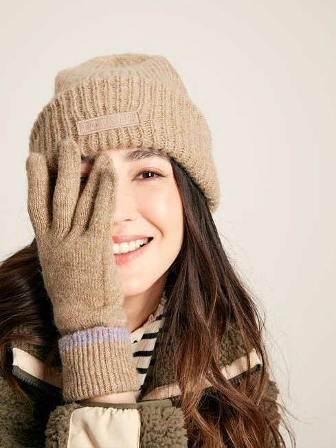 Oat Knitted Gloves 1 Oat Knitted Gloves