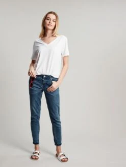 White V Neck T-shirt -Elite Fashion Shop D81645s3